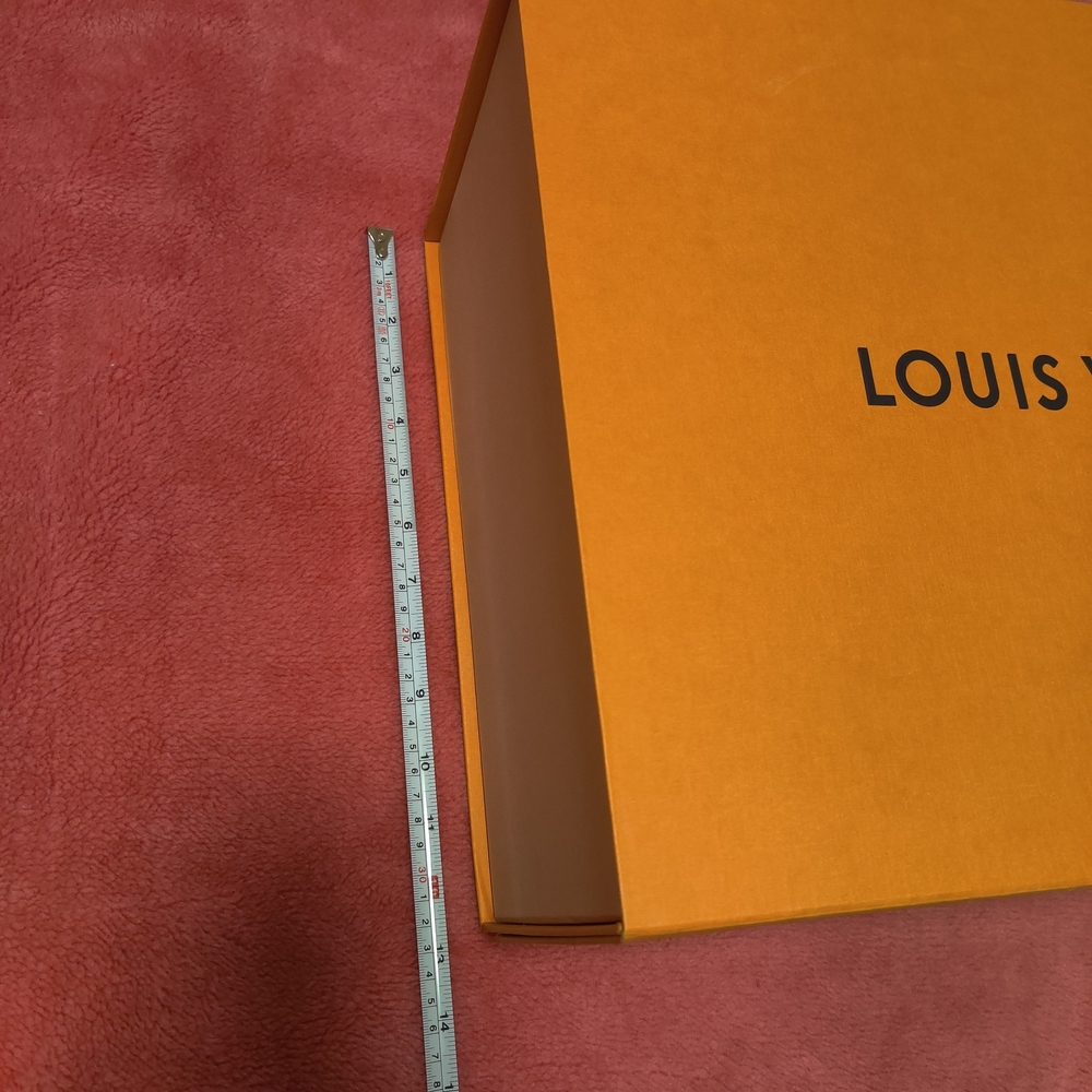 Louis Vuitton Orange Box - Picture 3 of 16